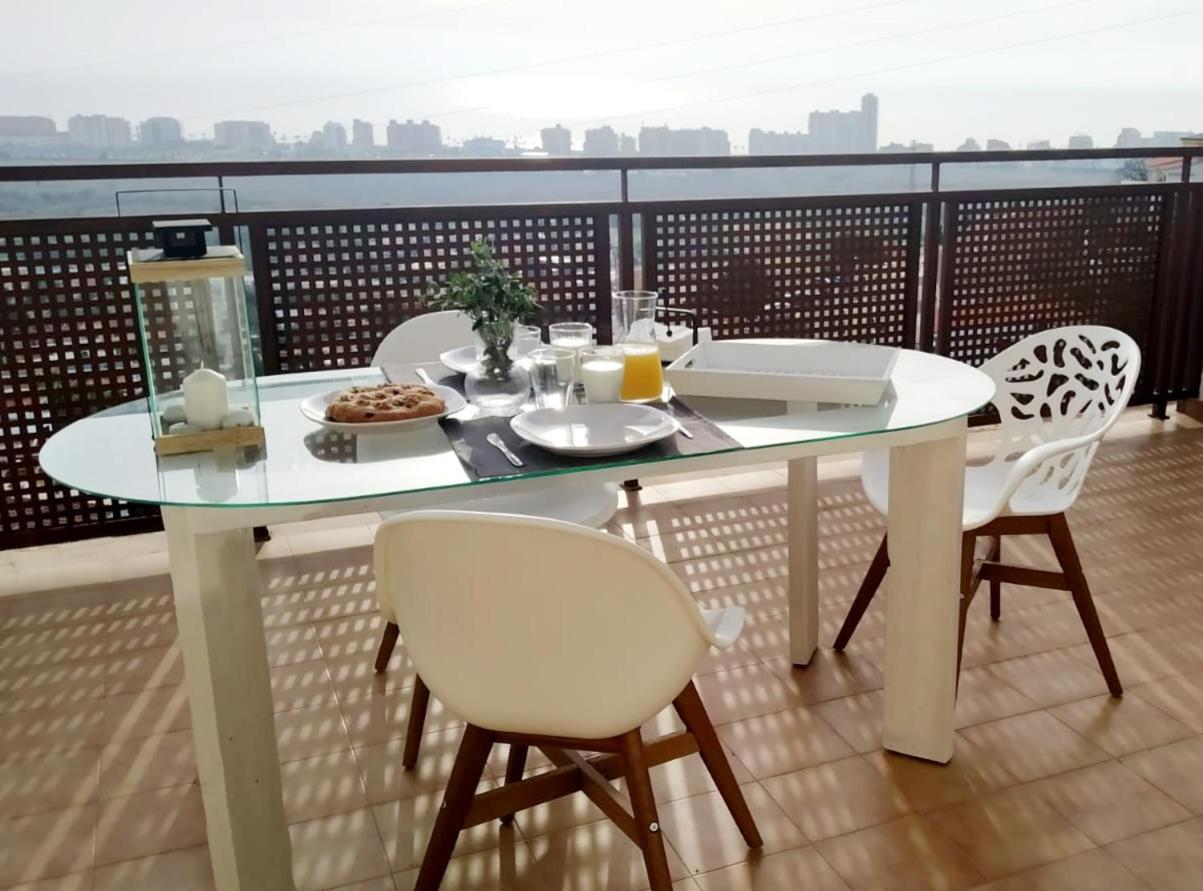 Adosado con fantásticas vistas al mar y piscina. Apartamento Peñíscola Exterior foto